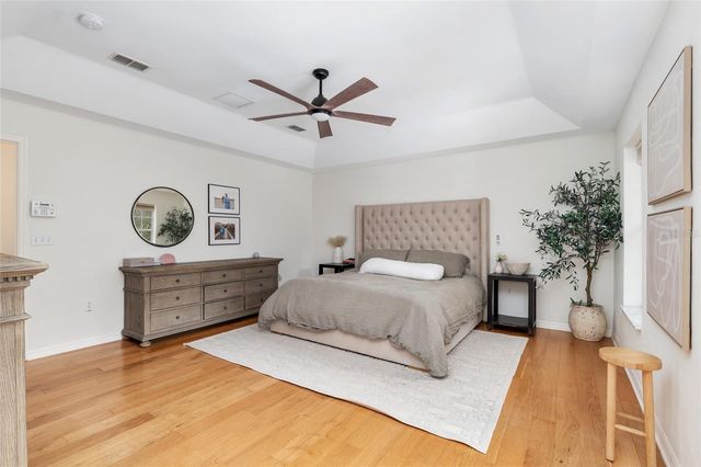 11121 NW 15TH PLACE, Gainesville, FL 32606