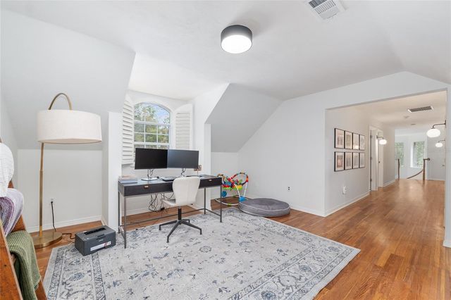 11121 NW 15TH PLACE, Gainesville, FL 32606