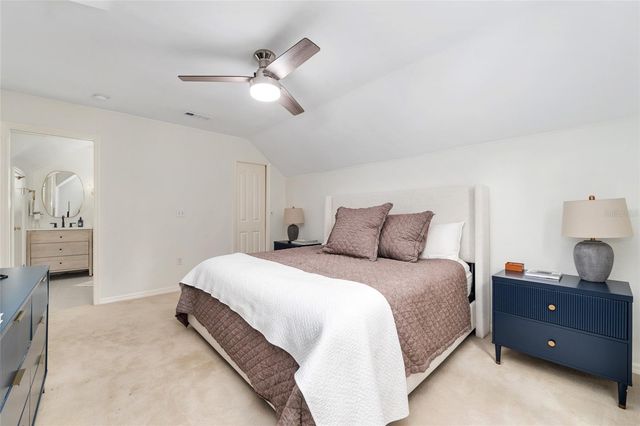 11121 NW 15TH PLACE, Gainesville, FL 32606