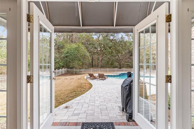 11121 NW 15TH PLACE, Gainesville, FL 32606