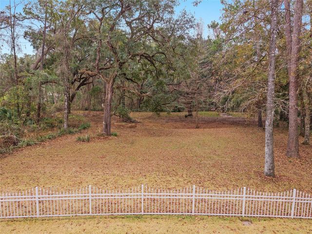 11121 NW 15TH PLACE, Gainesville, FL 32606