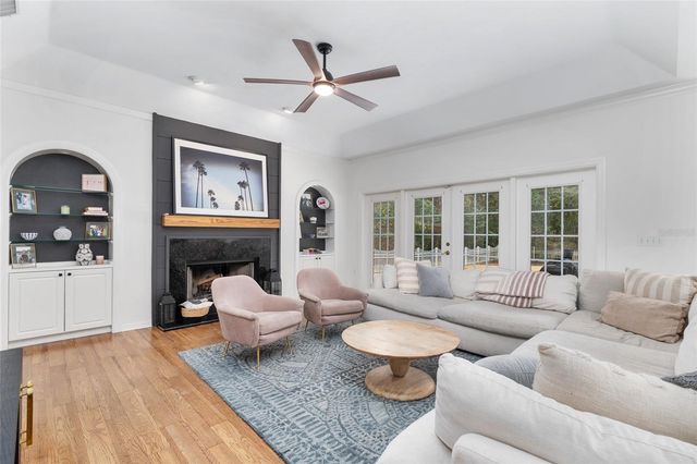 11121 NW 15TH PLACE, Gainesville, FL 32606