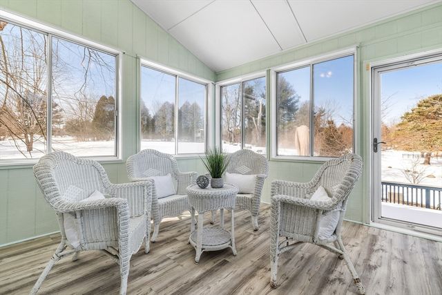 3 Thayer Rd, Medway, MA 02053