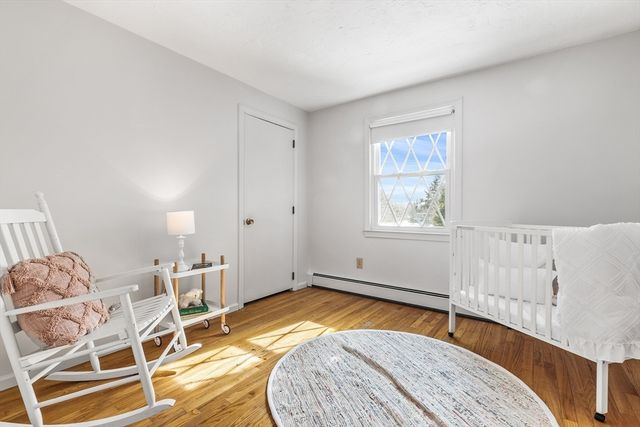 3 Thayer Rd, Medway, MA 02053