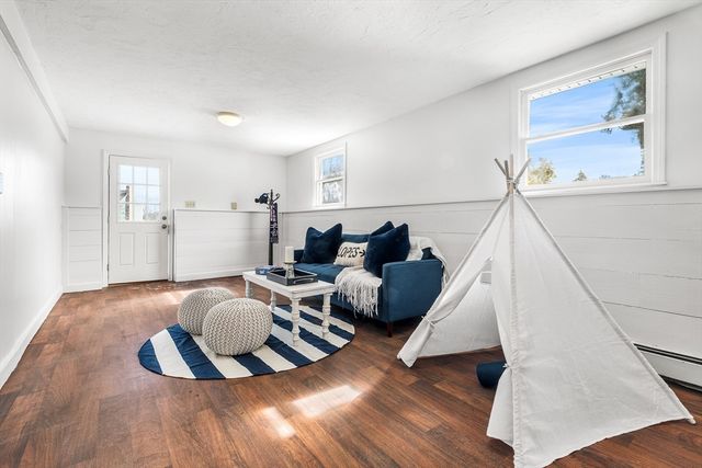 3 Thayer Rd, Medway, MA 02053