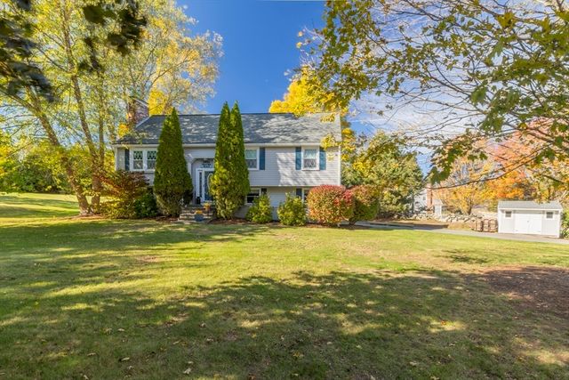 3 Thayer Rd, Medway, MA 02053