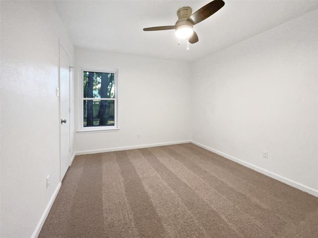 5205 Foley Drive, Arlington, TX 76013