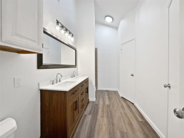 5205 Foley Drive, Arlington, TX 76013