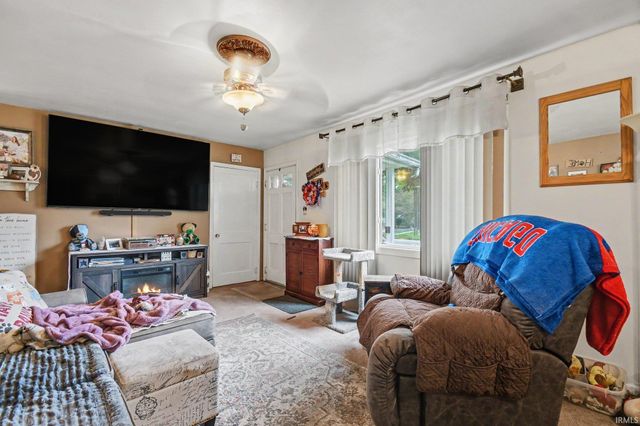 405 S West Boulevard, Elkhart, IN 46514