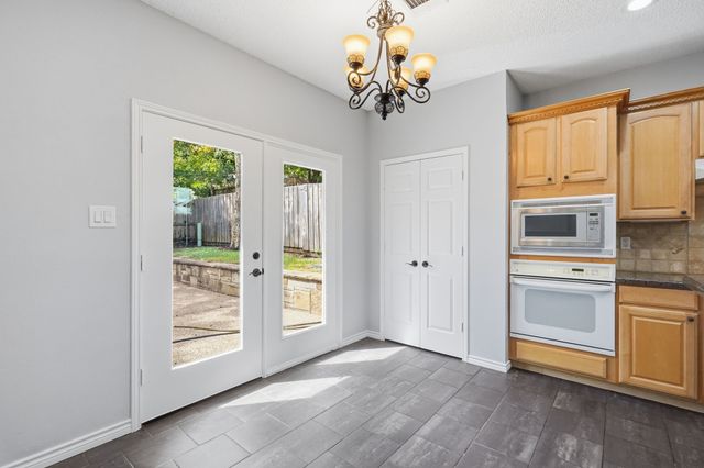 3517 Paint Brush Lane, Bedford, TX 76021