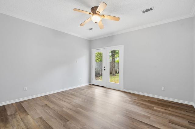 3517 Paint Brush Lane, Bedford, TX 76021
