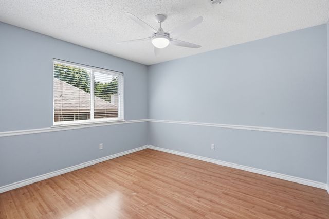3517 Paint Brush Lane, Bedford, TX 76021