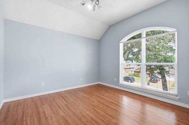 3517 Paint Brush Lane, Bedford, TX 76021
