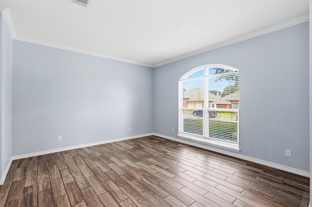 3517 Paint Brush Lane, Bedford, TX 76021