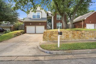 3517 Paint Brush Lane, Bedford, TX 76021