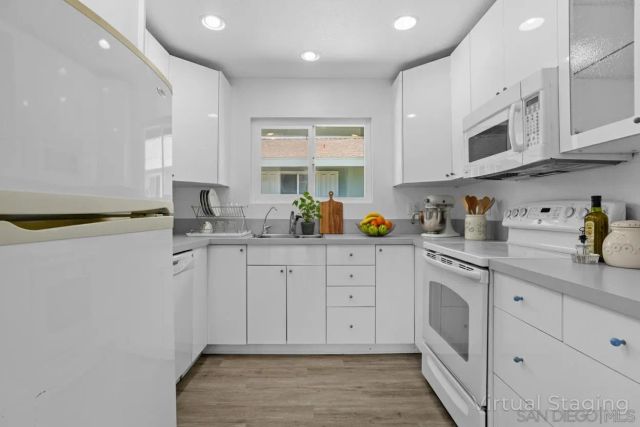 3760 Vista Campana South 48, Oceanside, CA 92057