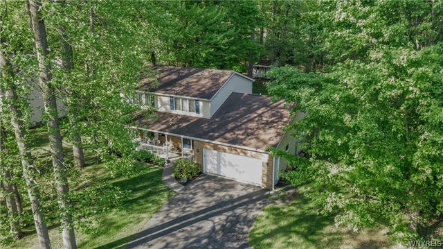 141 Tiffany Lane, Elma, NY 14086
