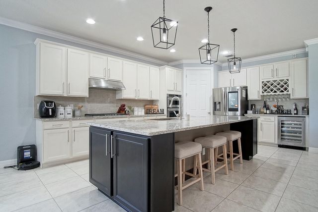 301 SE Huntington Circle, Port St. Lucie, Port St Lucie, FL 34984