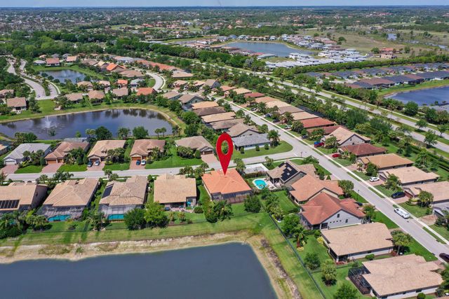 301 SE Huntington Circle, Port St. Lucie, Port St Lucie, FL 34984