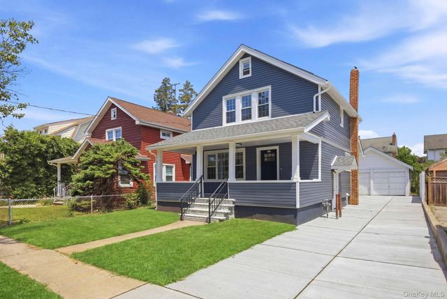 107 E Saint Marks Place, Valley Stream, NY 11580