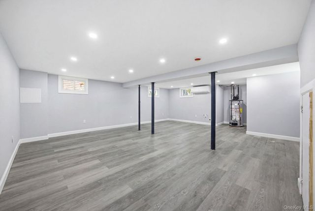 107 E Saint Marks Place, Valley Stream, NY 11580