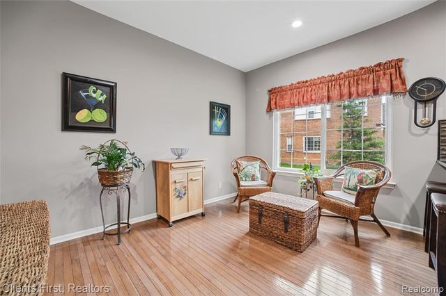 47885 Vistas Circle Drive 70, Canton, MI 48188