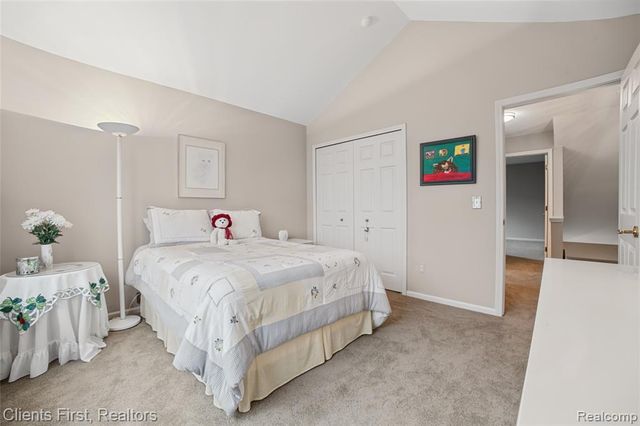 47885 Vistas Circle Drive 70, Canton, MI 48188