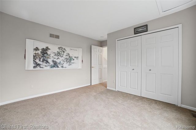 47885 Vistas Circle Drive 70, Canton, MI 48188
