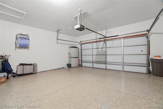 47885 Vistas Circle Drive 70, Canton, MI 48188