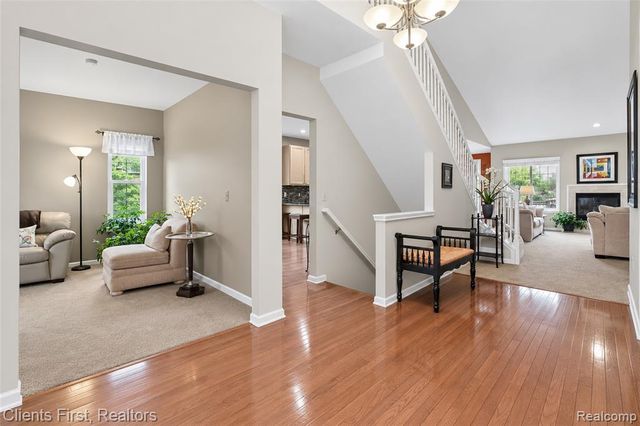 47885 Vistas Circle Drive 70, Canton, MI 48188