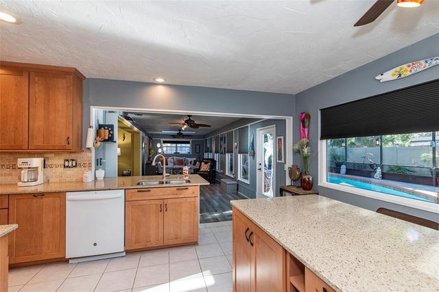 14 FORT CAROLINE LANE, Palm Coast, FL 32137