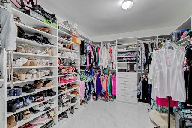 156 Coventry Place, Palm Beach Gardens, FL 33418
