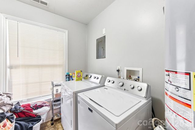 933 Clanton Road, Charlotte, NC 28217
