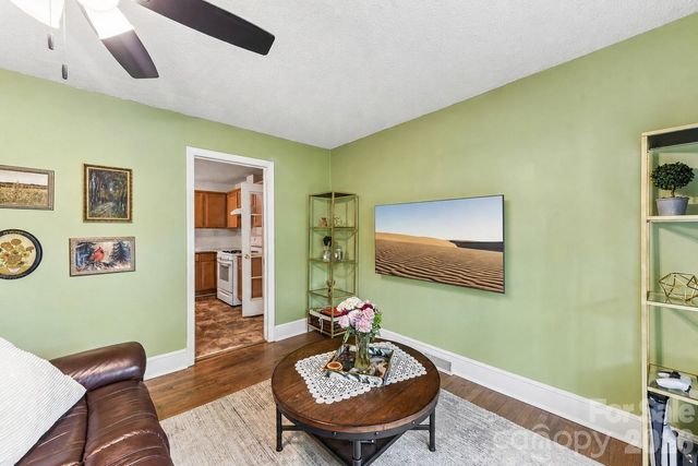 933 Clanton Road, Charlotte, NC 28217