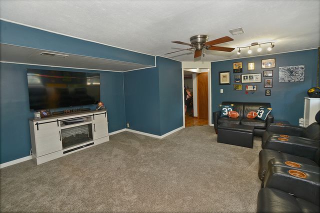 1403 Dakota Drive, Ottawa, IL 61350