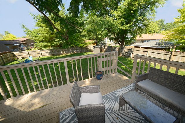 1403 Dakota Drive, Ottawa, IL 61350