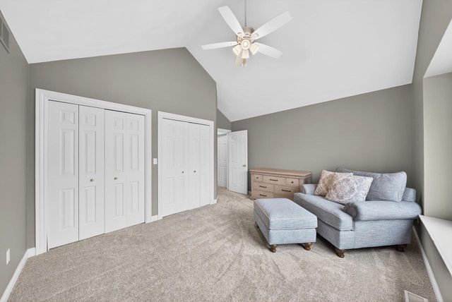422 E OLDE PALTZER COURT, Appleton, WI 54913