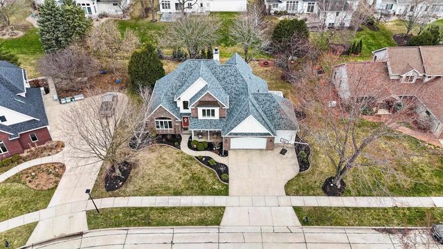 422 E OLDE PALTZER COURT, Appleton, WI 54913