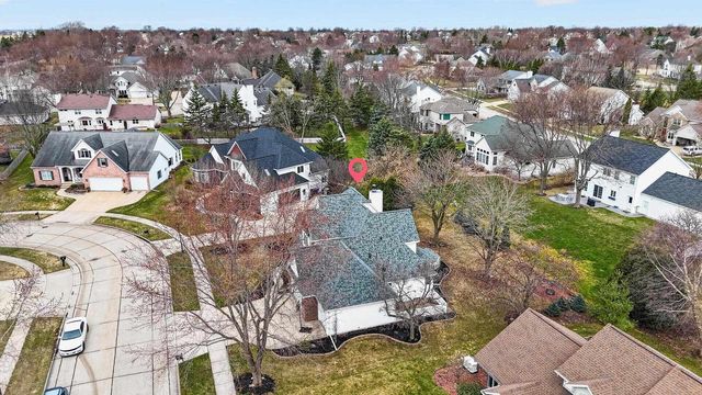 422 E OLDE PALTZER COURT, Appleton, WI 54913