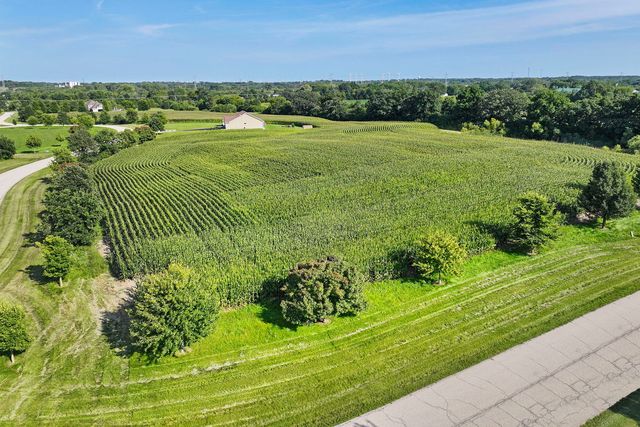 42219 N Strawberry Lane, Zion, IL 60099