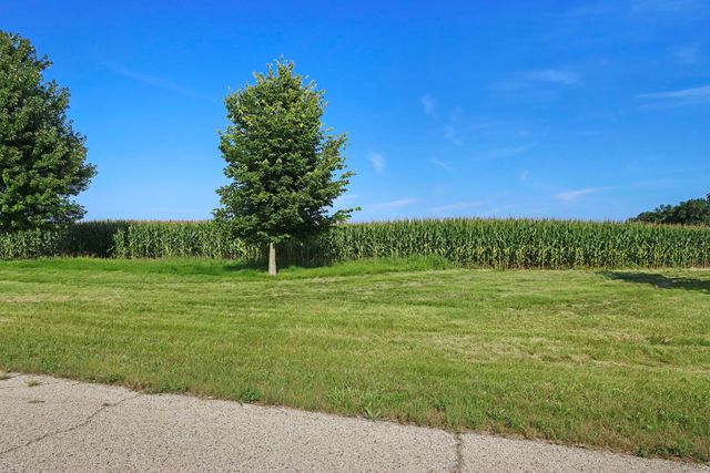 42219 N Strawberry Lane, Zion, IL 60099
