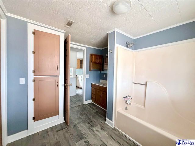 405 E 1st Avenue, Lake View, SC 29565