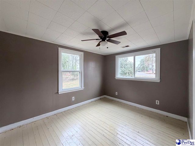 405 E 1st Avenue, Lake View, SC 29565