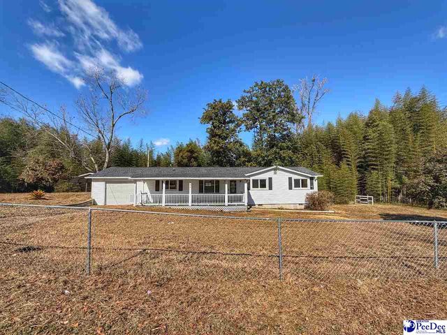 405 E 1st Avenue, Lake View, SC 29565