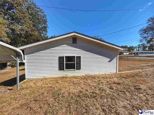 405 E 1st Avenue, Lake View, SC 29565