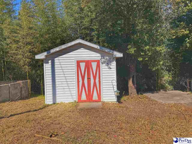 405 E 1st Avenue, Lake View, SC 29565