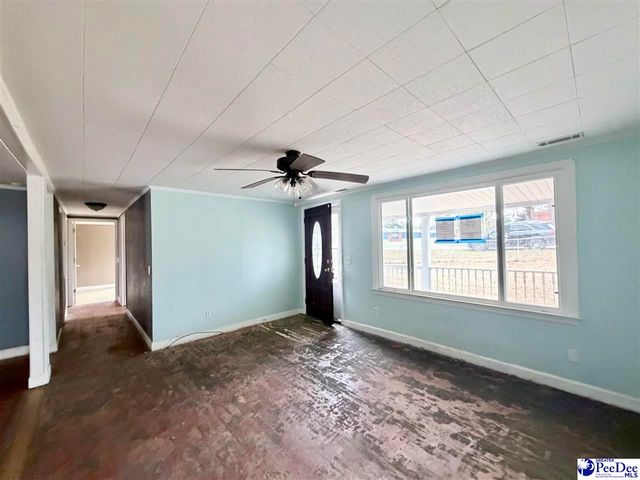405 E 1st Avenue, Lake View, SC 29565