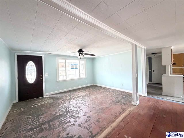 405 E 1st Avenue, Lake View, SC 29565