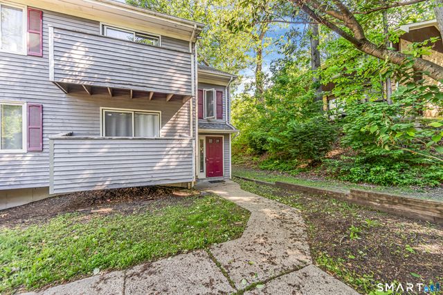 520 Vincellette Street C1, Bridgeport, CT 06606