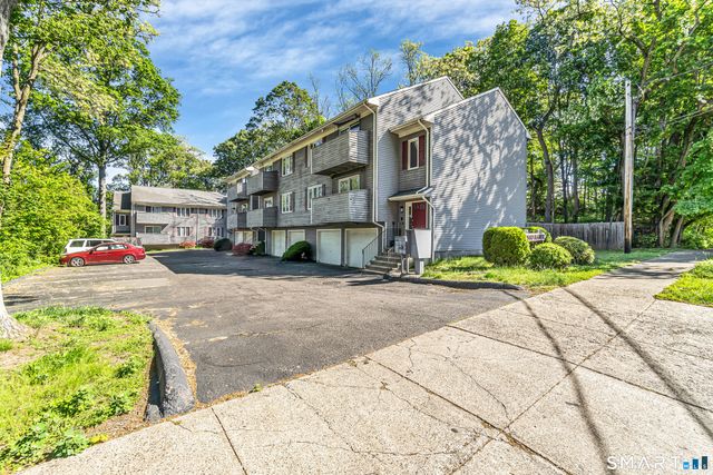 520 Vincellette Street C1, Bridgeport, CT 06606